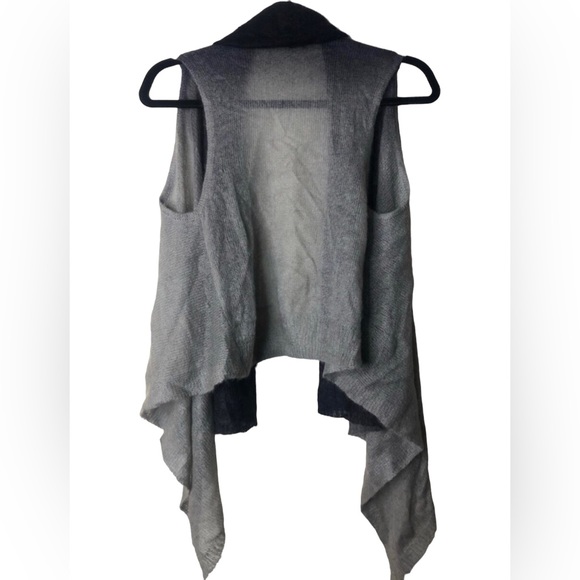 Theory Lightweight Gray Ombre Knit Vest Size Small - Picture 6 of 7